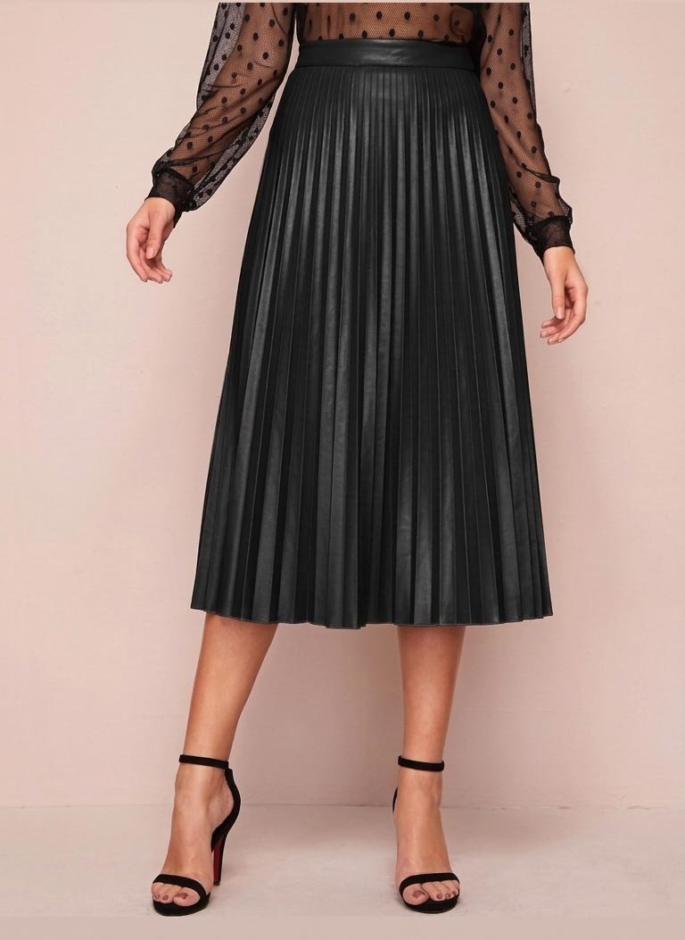 Falda-plisada-efecto-cuero-negra-Midi-jpg